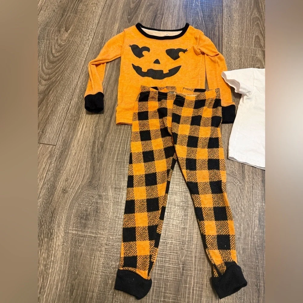 Baby Girl Halloween Pajama Set And Embroidered Boo T Shirt 18 Months